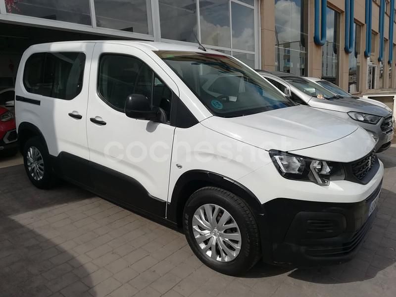 Blanco Usado 2019 Peugeot Rifter Access Monovolumen | 14.900 € (Precio justo) - Imagen 1/4