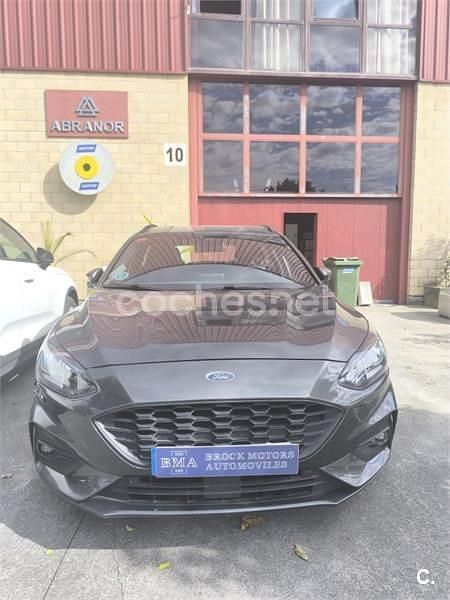Usado Ford Focus ST-Line 120 CV (88 kW) 2019 Negro Familiar