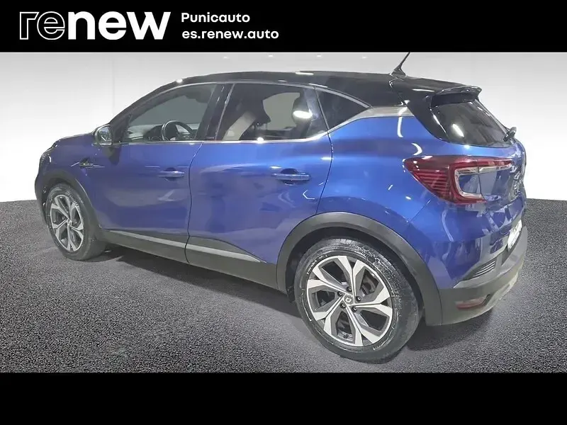 Usado Renault Captur R.S. 145 CV (106 kW) 2021 Carrocería azul ray SUV