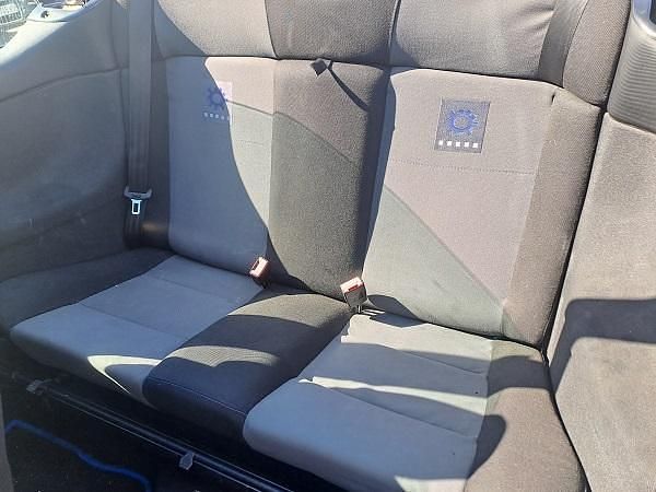 Usado VW Golf IV 115 CV (84 kW) 2002 Azul