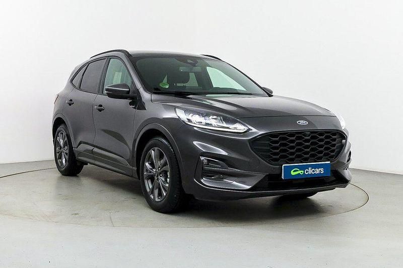 Usado Ford Kuga ST-Line 120 CV (88 kW) 2023 Gris SUV