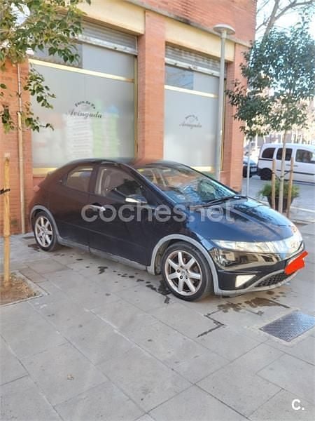 Usado Honda Civic Comfort 140 CV (102 kW) 2008 Negro Berlina