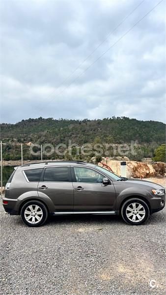 Usado Mitsubishi Outlander 156 CV (114 kW) 2011 Marrón SUV