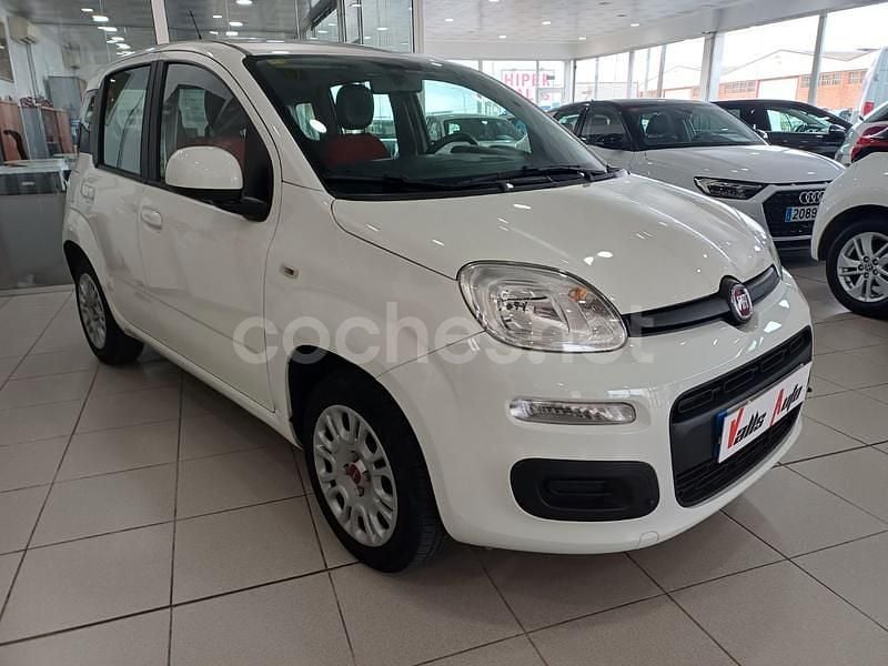 Usado Fiat Panda Easy 69 CV (50 kW) 2019 Blanco Berlina