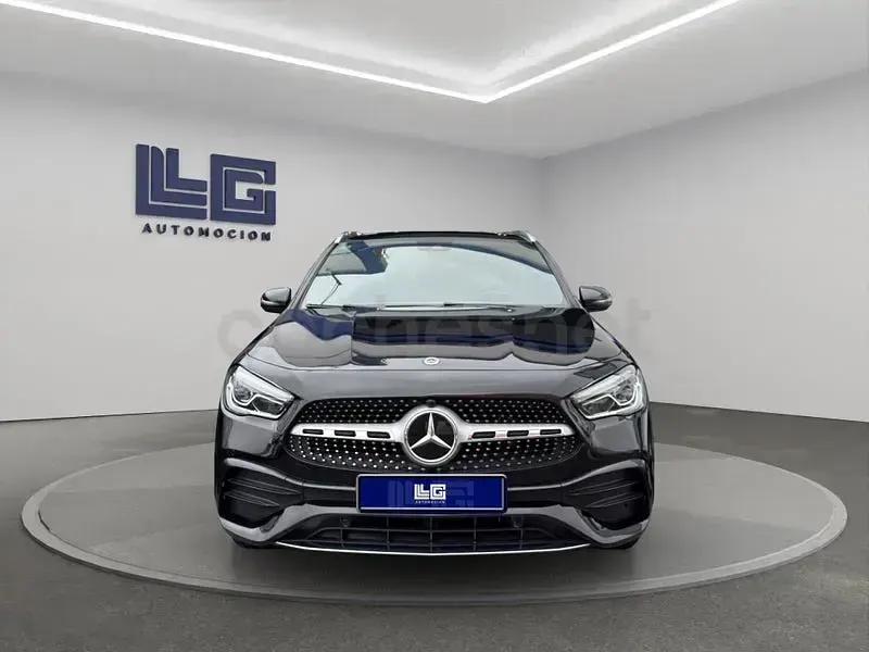 Usado Mercedes GLA250 218 CV (160 kW) 2021 Negro SUV