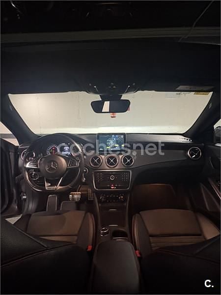 Usado Mercedes CLA220 Shooting Brake AMG line 177 CV (130 kW) 2016 Gris / plata Familiar