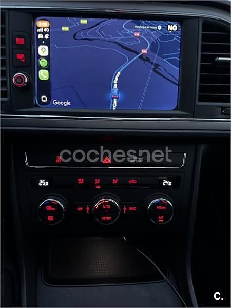 Usado Seat Leon ST Style Plus 110 CV (80 kW) 2017 Azul Familiar