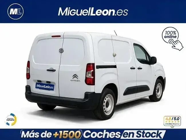 Usado Citroën Berlingo 102 CV (75 kW) 2022 Blanco Monovolumen