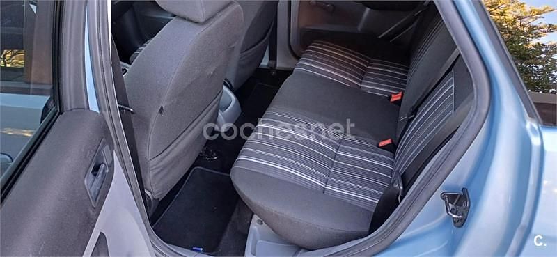 Usado Ford Focus Trend 109 CV (80 kW) 2008 Azul Berlina
