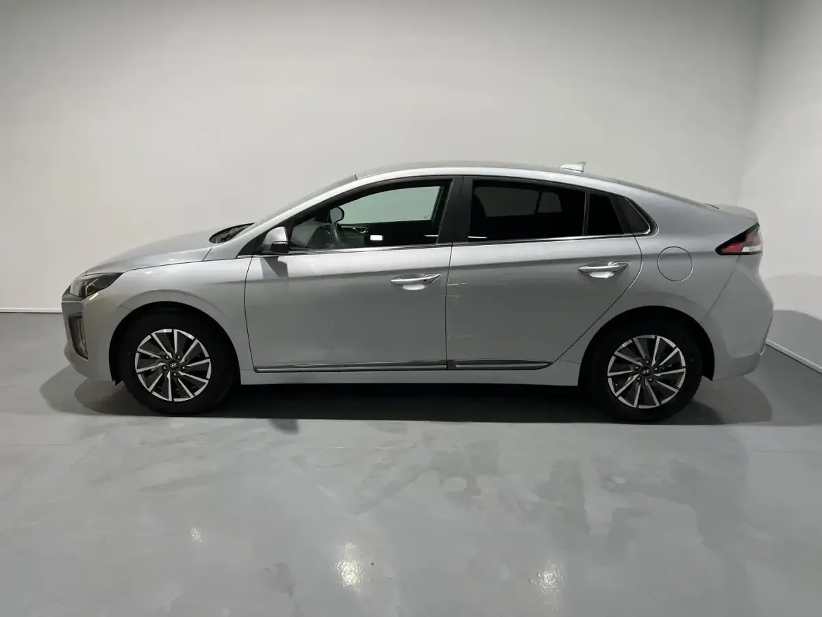 Usado Hyundai Ioniq 136 CV (100 kW) 2022 Utilitario
