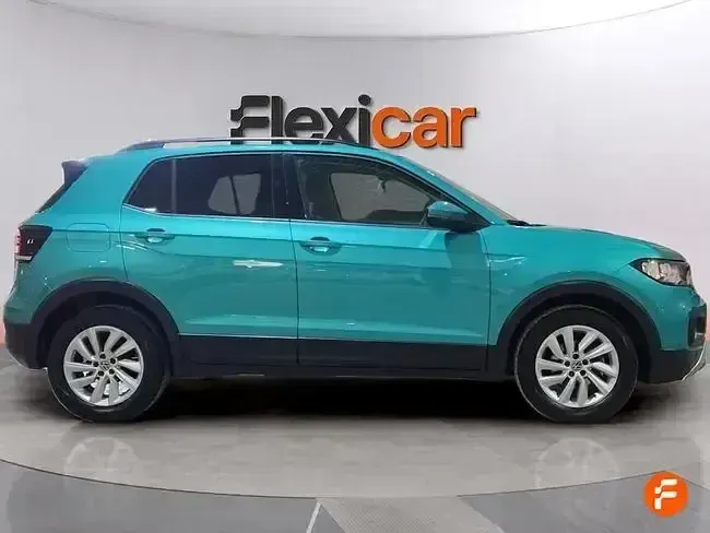 Usado VW T-Cross Advance 110 CV (80 kW) 2023 Azul SUV