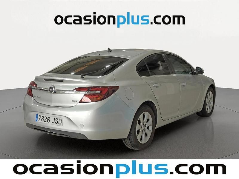 Usado Opel Insignia Business 136 CV (100 kW) 2016 Gris plata Berlina