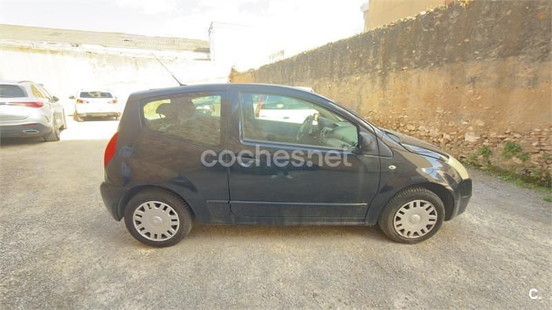 Usado Citroën C2 Furio 75 CV (55 kW) 2008 Negro Utilitario