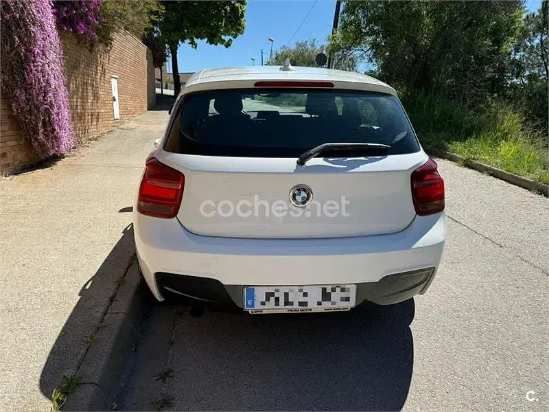 Usado BMW 118 143 CV (105 kW) 2015 Blanco Utilitario