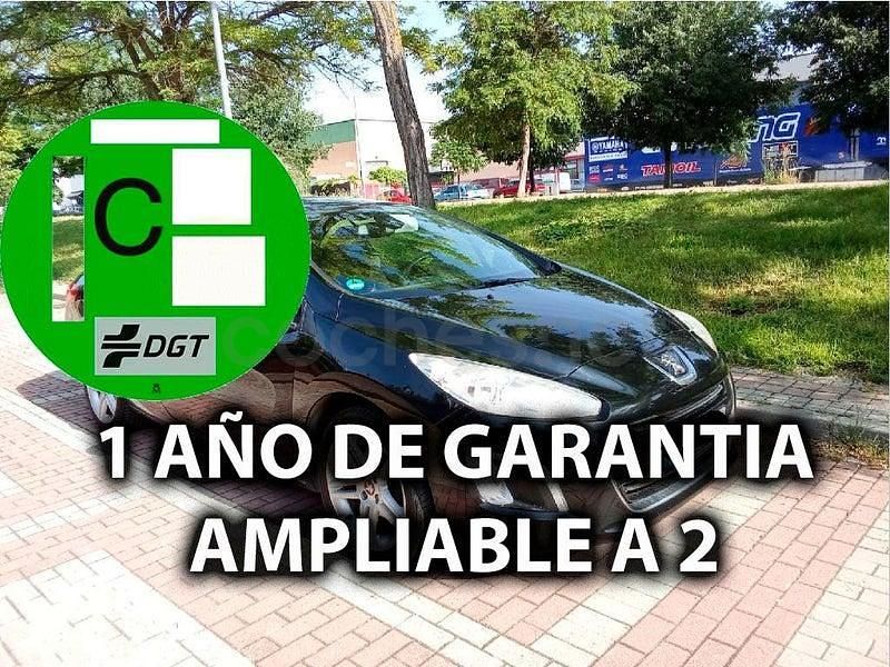 Usado Peugeot 308 CC Active 122 CV (89 kW) 2012 Negro Descapotable