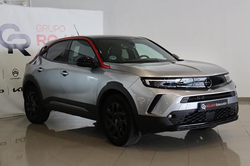 Usado Opel Mokka X GS Line 130 CV (95 kW) 2021 Gris y negro SUV