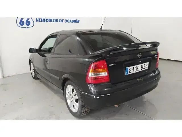 Occasion Opel Astra Sportive 125 PK (91 kW) 2002 Hatchback