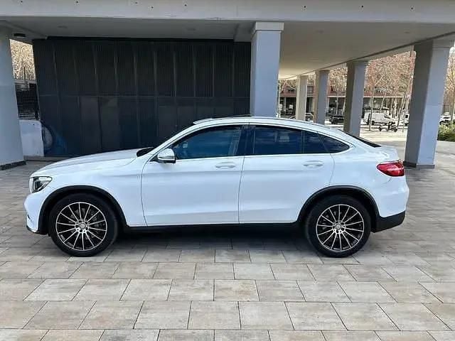 Usado Mercedes GLC350 258 CV (189 kW) 2017 Blanco Coupe