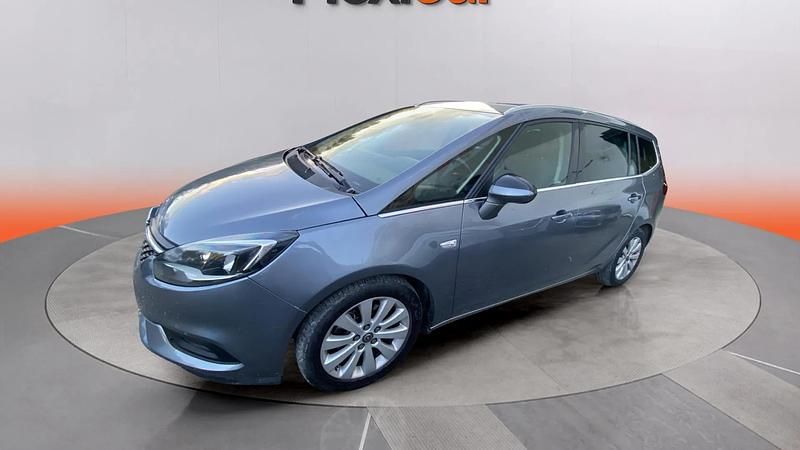 Usado Opel Zafira Tourer Excellence 140 CV (102 kW) 2017 Gris Monovolumen
