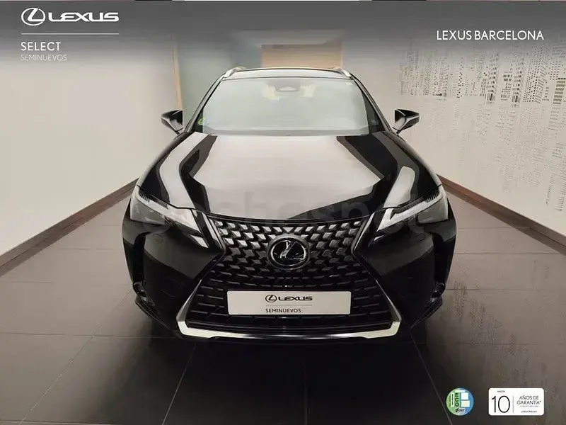 Usado Lexus UX 199 CV (146 kW) 2026 Negro SUV