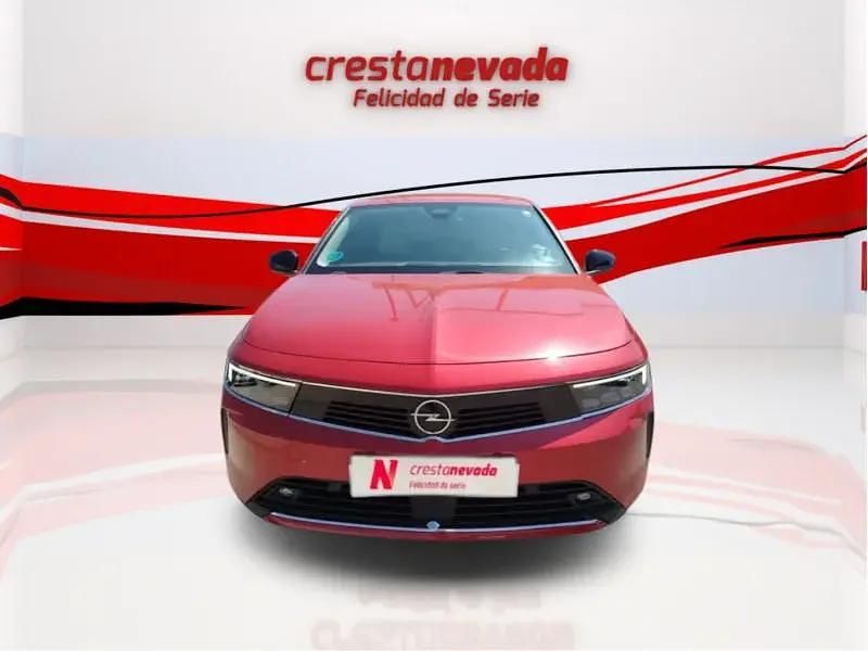Usado Opel Astra Elegance 130 CV (95 kW) 2023 Rojo Utilitario