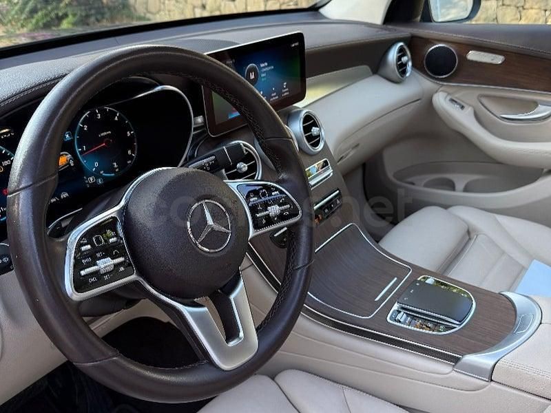 Usado Mercedes GLC300 245 CV (180 kW) 2022 Negro SUV