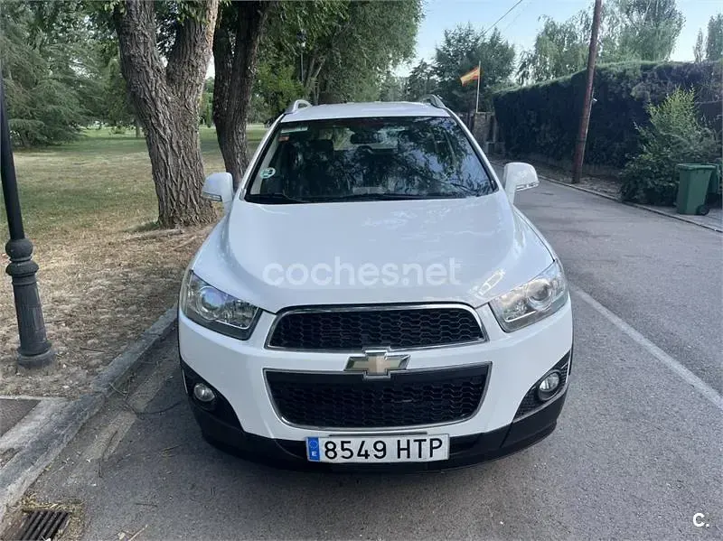 Usado Chevrolet Captiva LT 184 CV (135 kW) 2012 Blanco SUV