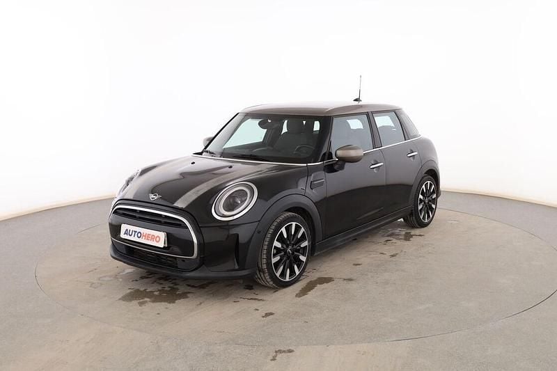 Używany Mini Cooper 136 KM (100 kW) 2022 Hatchback