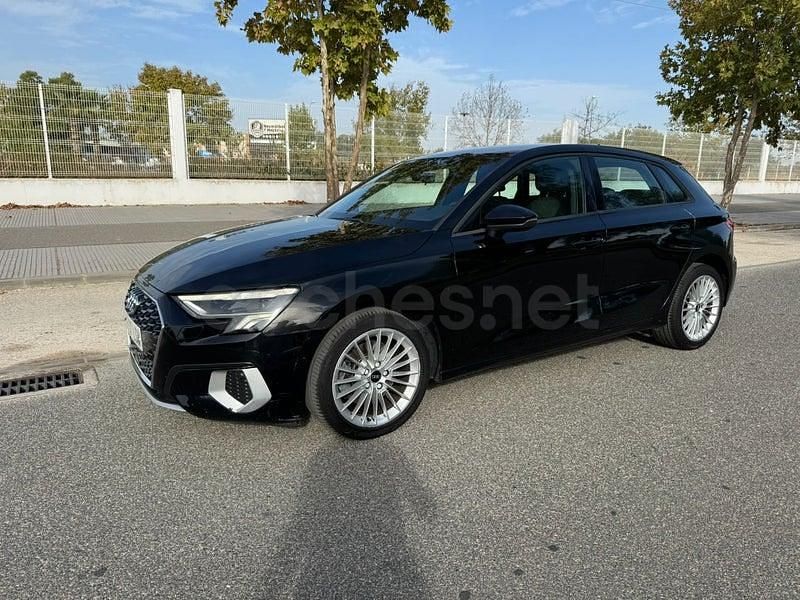 Usado Audi A3 116 CV (85 kW) 2021 Negro Berlina