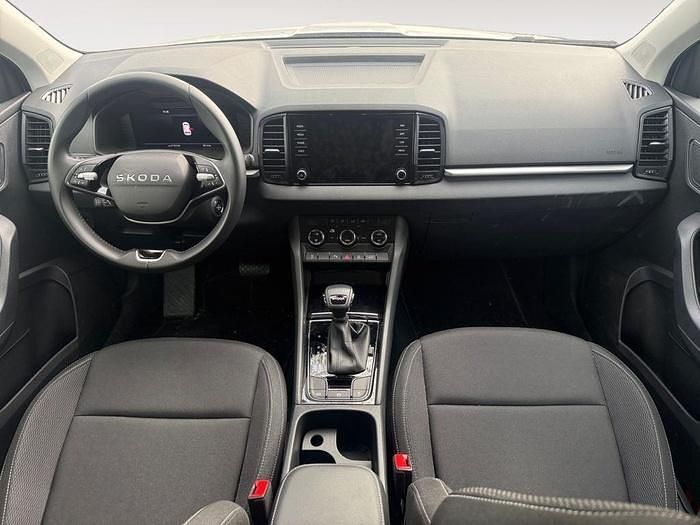 Usado Skoda Karoq Selection 150 CV (110 kW) 2025 Blanco SUV