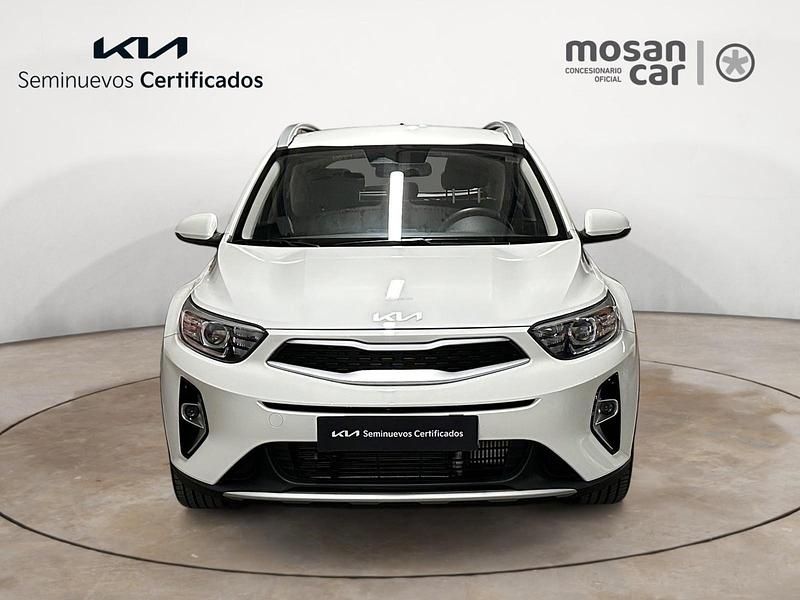 Usado Kia Stonic 100 CV (73 kW) 2025 Blanco SUV