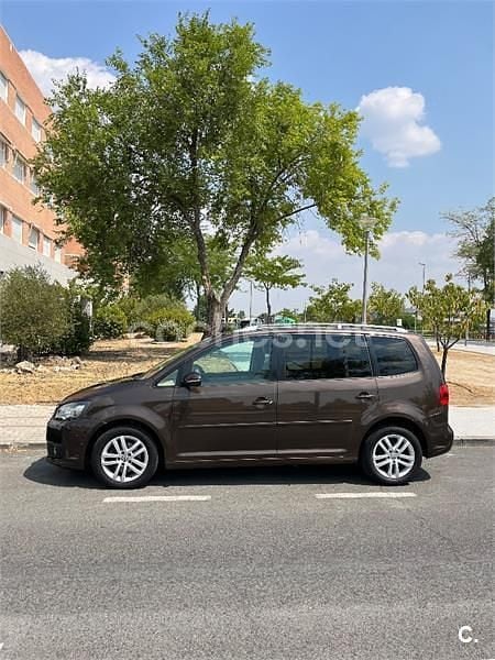 Marrón Usado 2011 VW Touran Edition Monovolumen | 9500 € (Precio justo) - Imagen 1/4