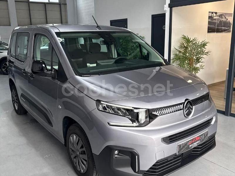 Usado Citroën Berlingo 102 CV (75 kW) 2025 Gris / plata Monovolumen