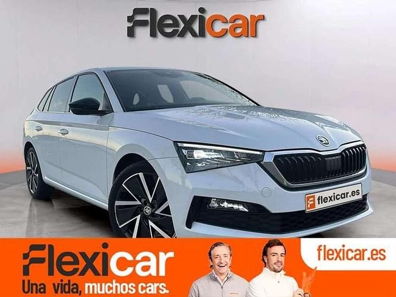 Blanco Usado 2019 Skoda Scala Sport Utilitario | 14.690 € (Precio justo) - Imagen 1/4