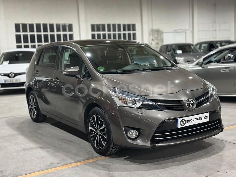 Marrón Usado 2017 Toyota Verso Business Edition Monovolumen | 15.990 € (Precio justo) - Imagen 1/4