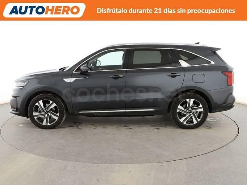 Usado Kia Sorento 230 CV (169 kW) 2022 Gris / plata SUV