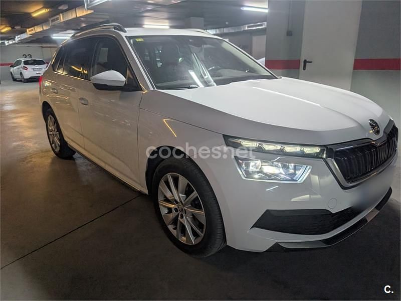 Usado Skoda Kamiq Style 115 CV (84 kW) 2020 Blanco SUV
