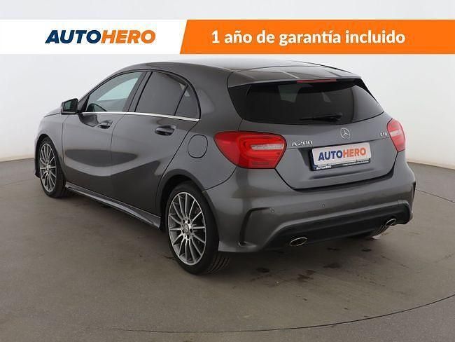 Usado Mercedes A200 AMG 136 CV (100 kW) 2013 Gris Berlina