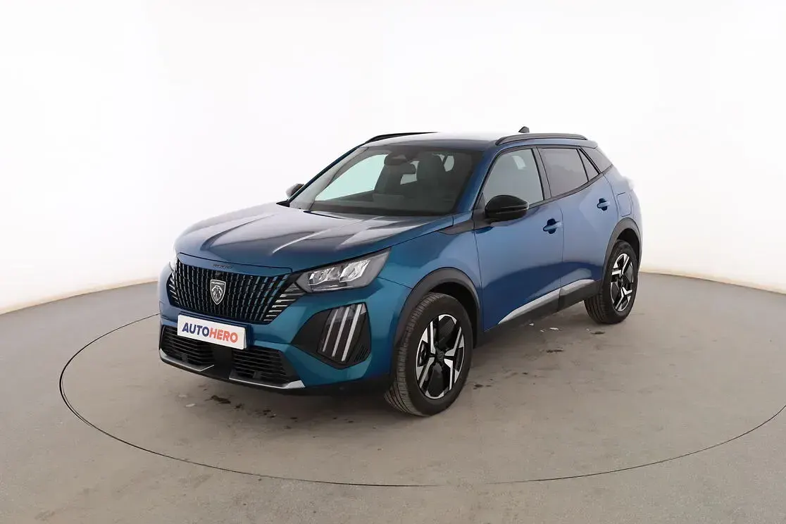 Usado Peugeot 2008 Allure 145 CV (106 kW) 2025 SUV