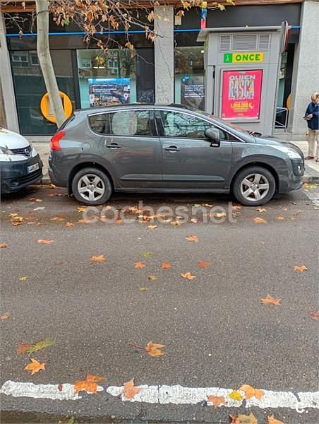 Usado Peugeot 3008 110 CV (80 kW) 2009 Gris / plata Berlina