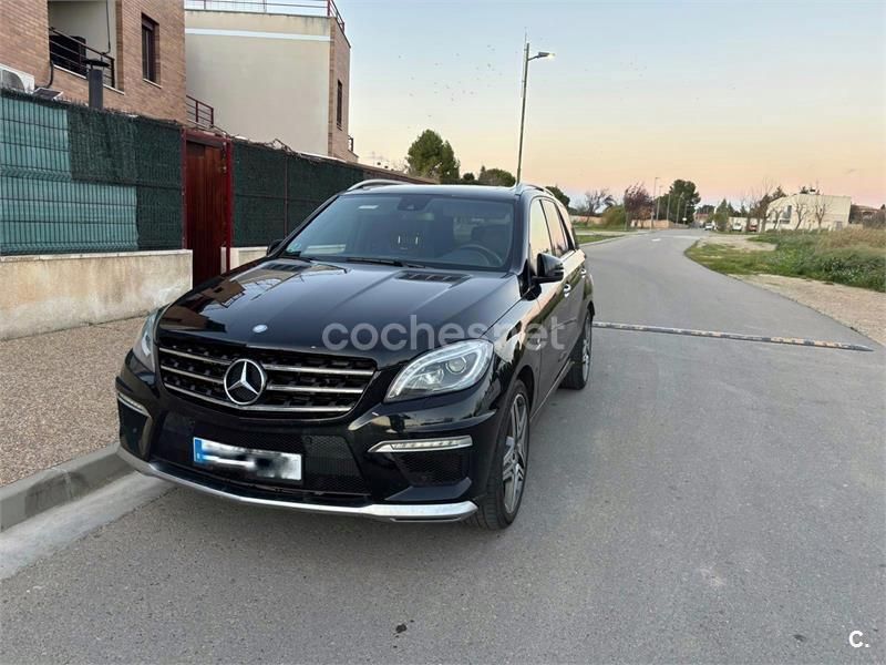 Negro Usado 2013 Mercedes ML63 AMG AMG SUV | 69.999 € - Imagen 1/4