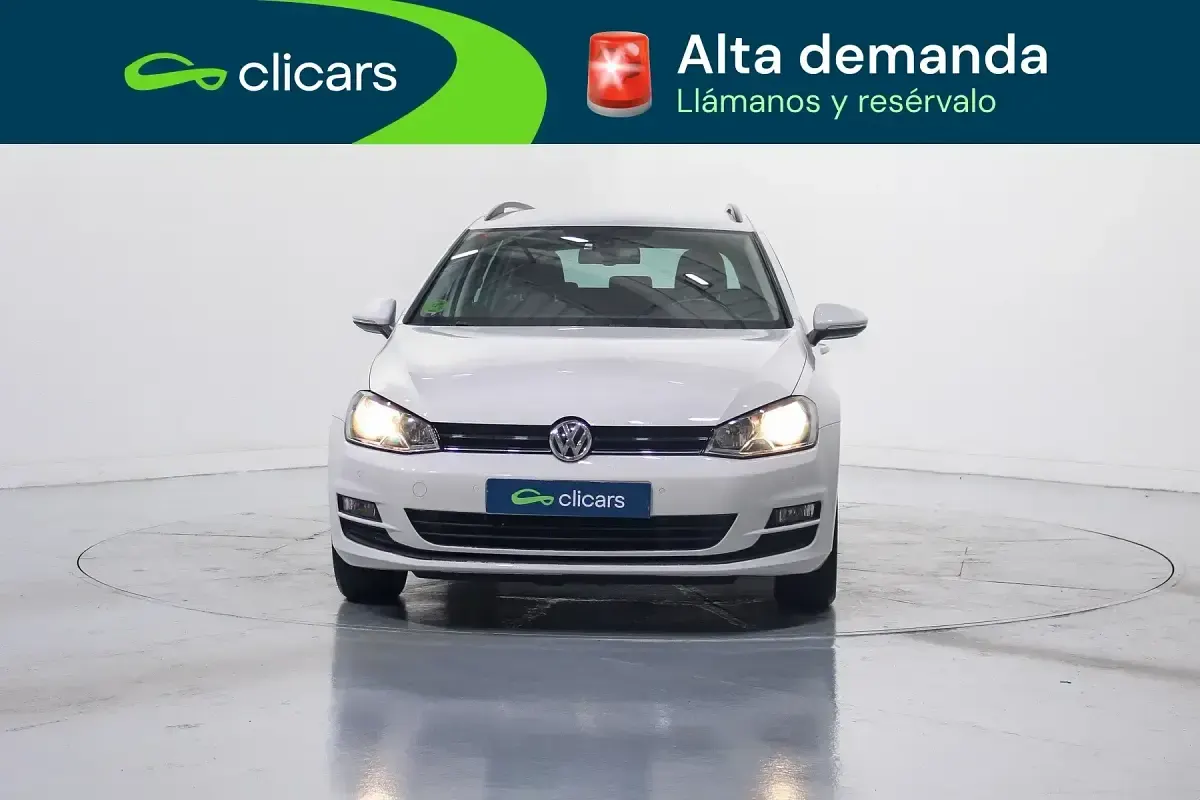 Usado VW Golf VII Advance 110 CV (80 kW) 2016 Blanco Familiar