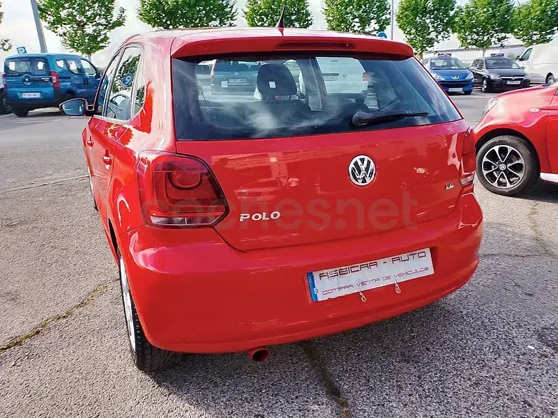 Begagnad VW Polo Sport 85 HK (62 kW) 2010 Röd Halvkombi