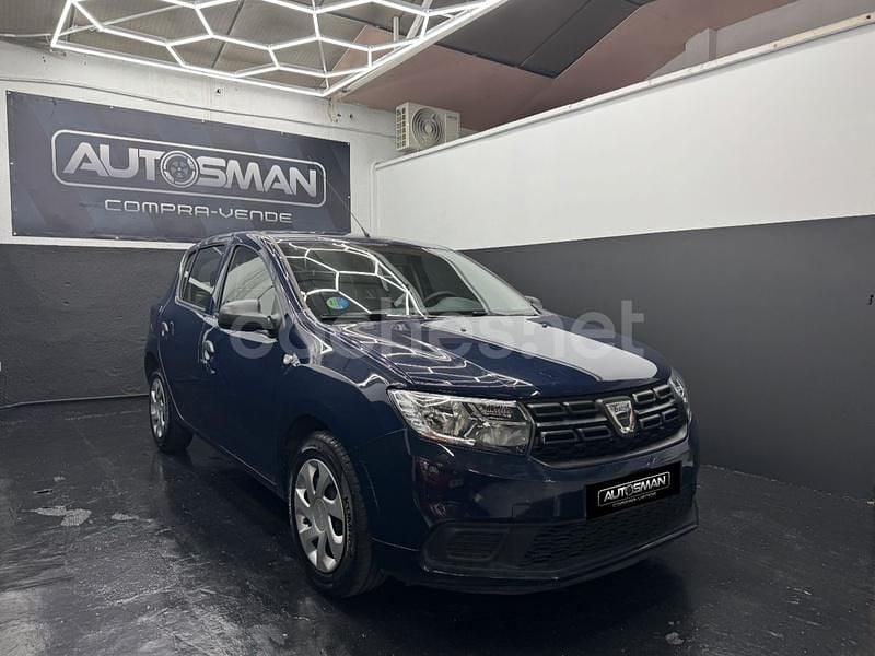 Usado Dacia Sandero Essentiel 90 CV (66 kW) 2019 Azul Berlina