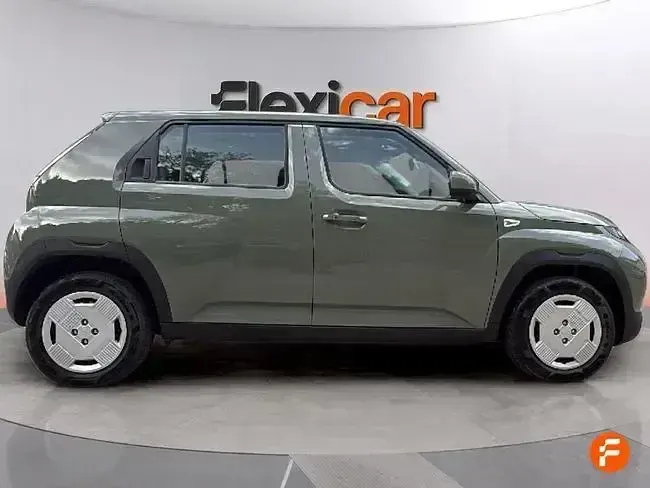 Usado Hyundai Inster 71 kW (97 CV) 2025 Verde Utilitario