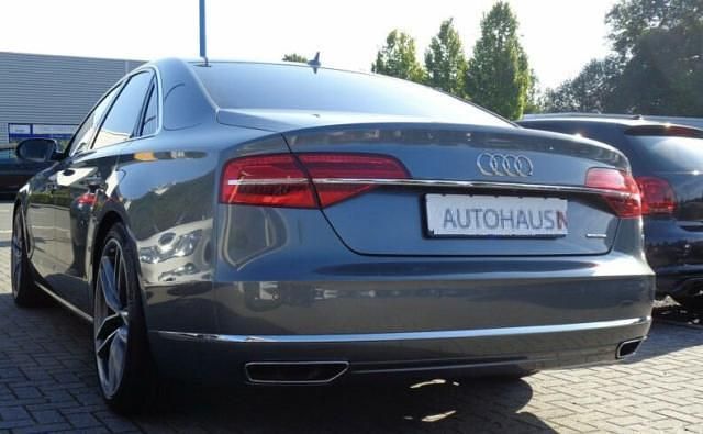 Usado Audi A8 Premium 262 CV (192 kW) 2017 Gris Berlina