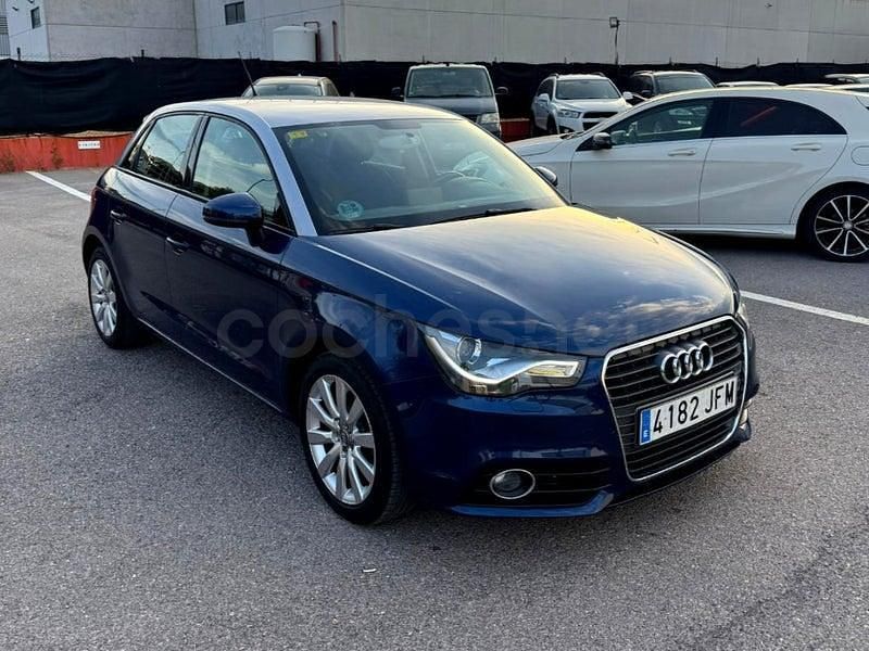 Usado Audi A1 Sportback 86 CV (63 kW) 2014 Azul Utilitario