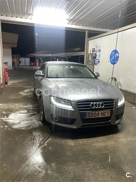 Usado Audi A5 190 CV (139 kW) 2010 Gris / plata Coupe