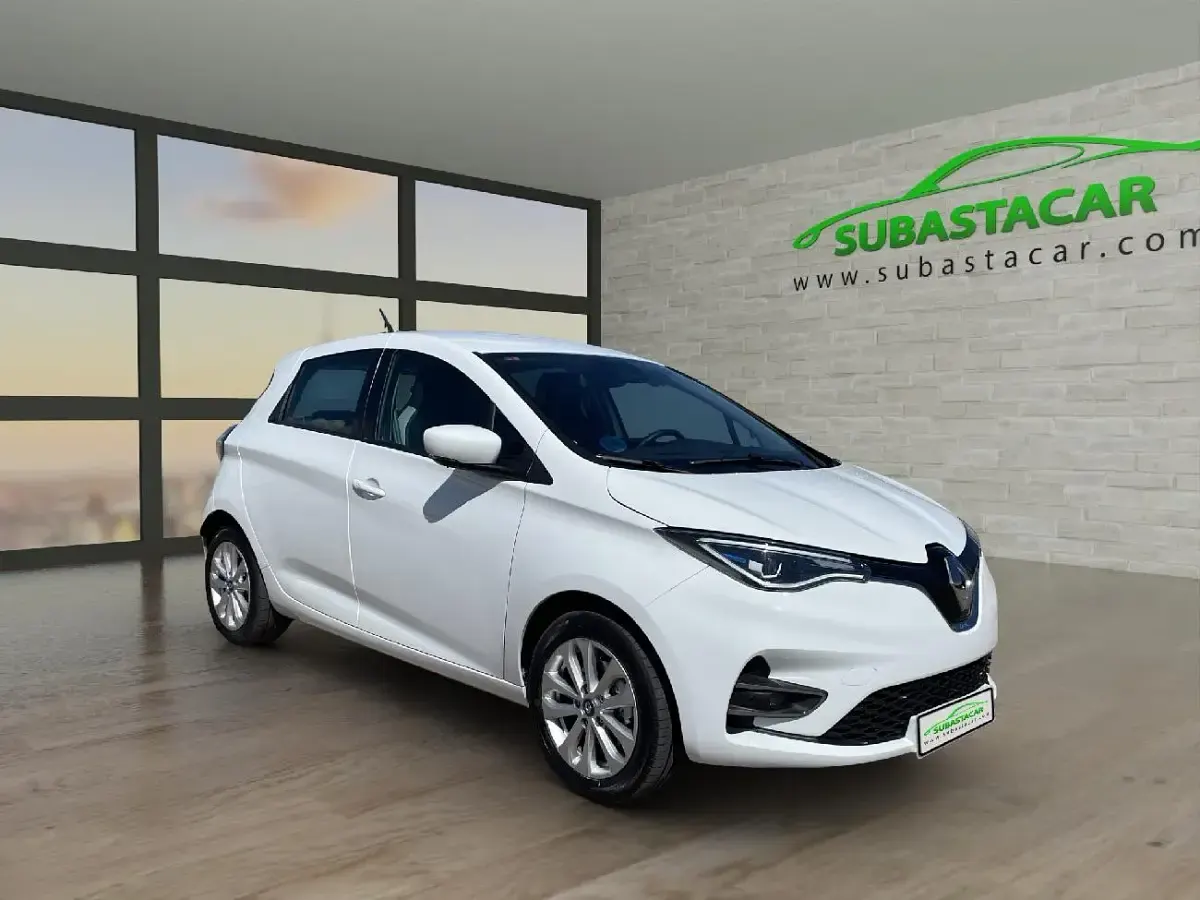 Usado Renault Zoe Intens 99 kW (135 CV) 2021 Blanco Utilitario