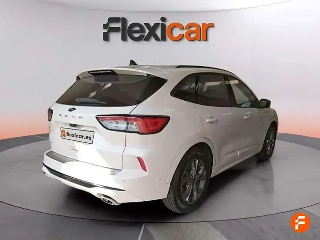 Usado Ford Kuga ST-Line 190 CV (139 kW) 2020 Blanco SUV